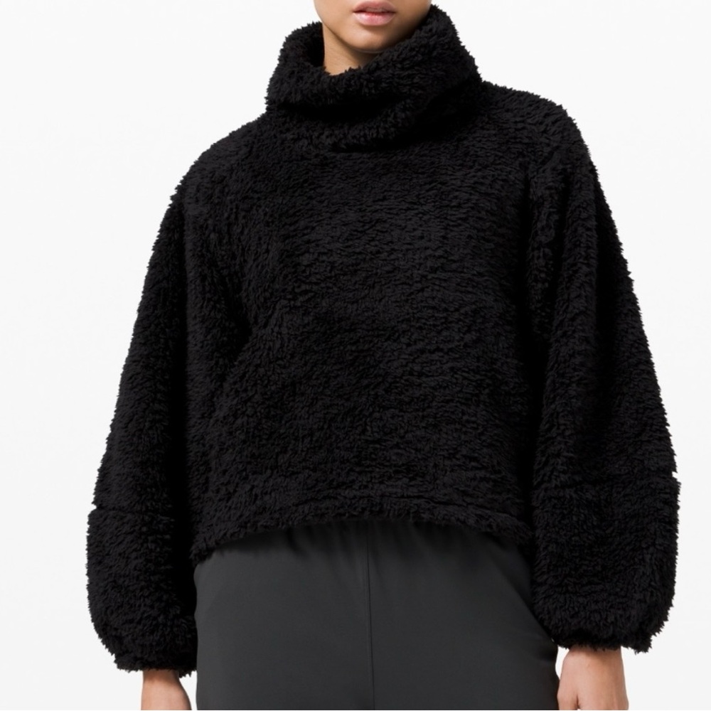 Lululemon Warm Restore Sherpa Pullover